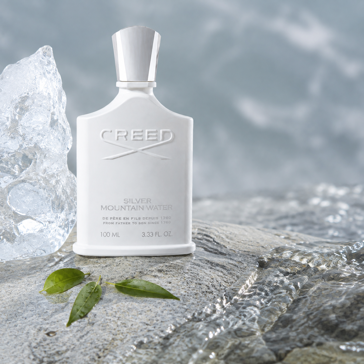 Creed Silver Mountain Water v ledově svěžím zátiší s horskou vodou a zeleným čajem – MrRizz