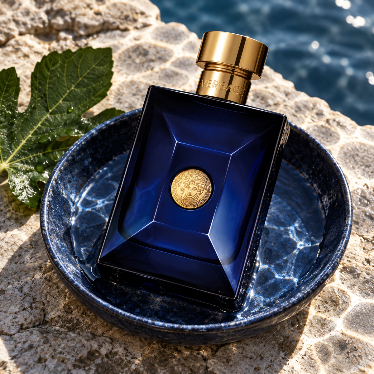 Versace Pour Homme Dylan Blue 100 ml – produkt v prostředí