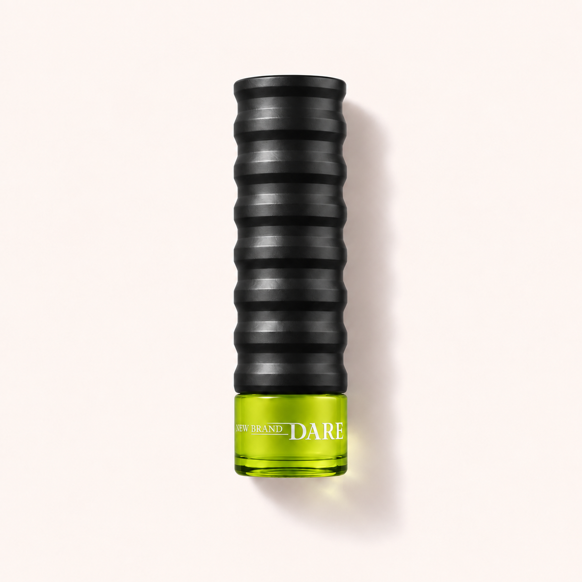 Flakon New Brand Prestige Dare EDT 100 ml s černým vroubkovaným obalem a zelenou spodní částí – MrRizz
