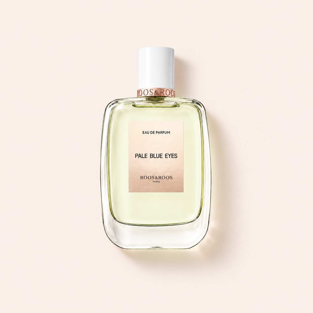 Roos & Roos Pale Blue Eyes EDP 100 ml na béžovém pozadí – MrRizz