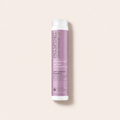 Šampon Paul Mitchell Clean Beauty Color Protect 250 ml na béžovém pozadí – MrRizz