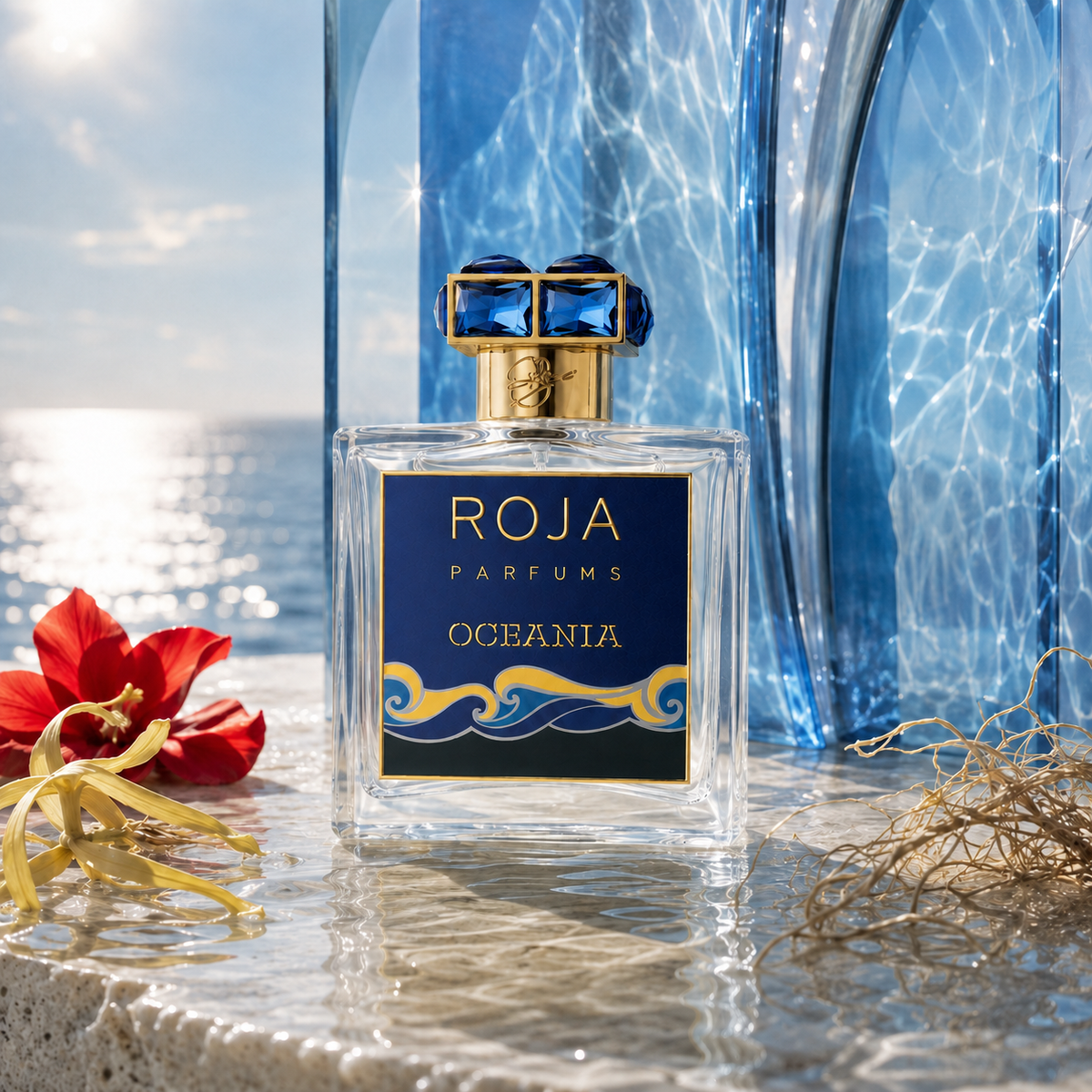 Roja Parfums Oceania v emocionální oceánské scéně s modrým sklem a pobřežním světlem – MrRizz